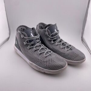 Jordan Reveal Fly Unlimited Basketball Shoes Wolf Gray‎ Mens Size 9.5 Sneakers